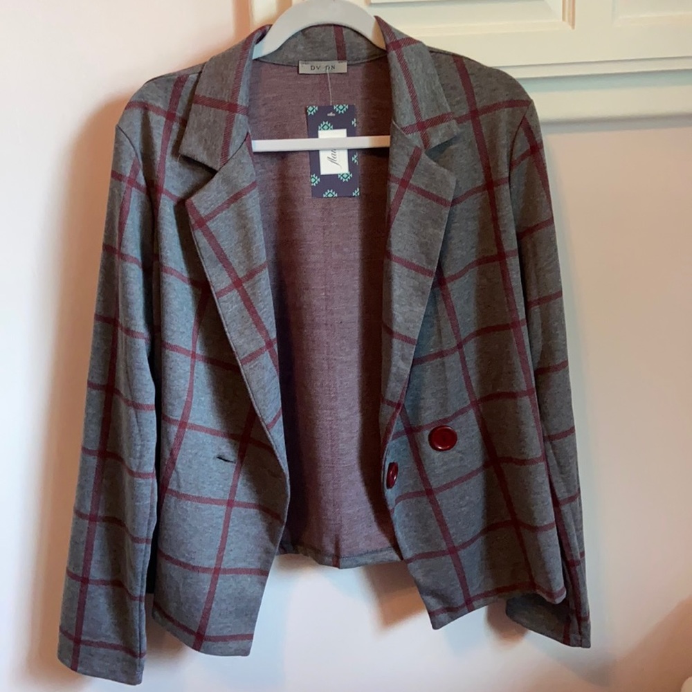 Light Weight Checkered Blazer
